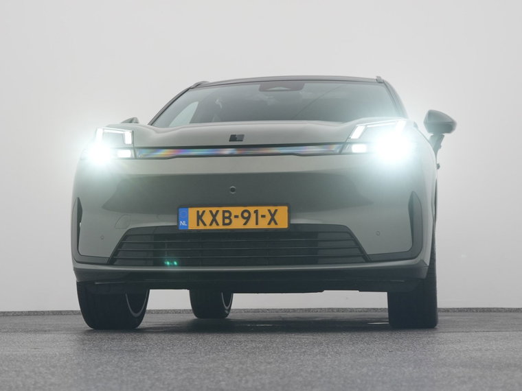 Vehicle Image 35