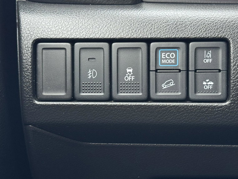 Vehicle Image 27