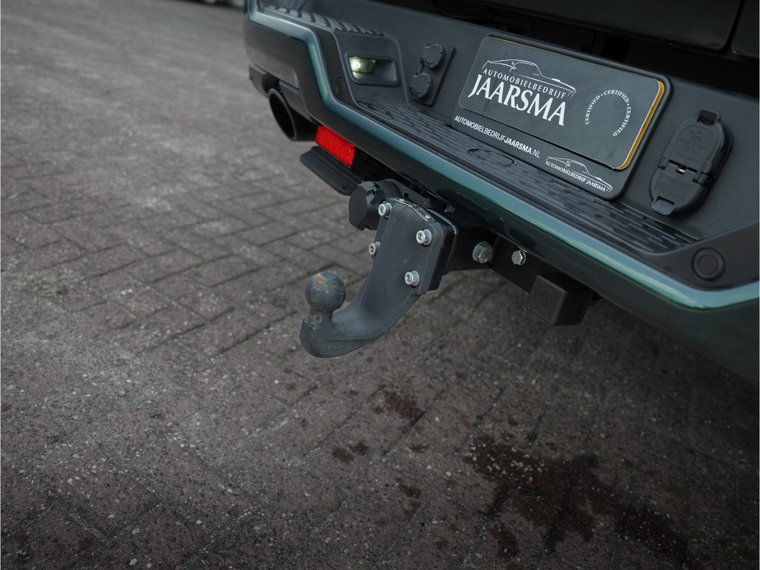 Vehicle Image 25