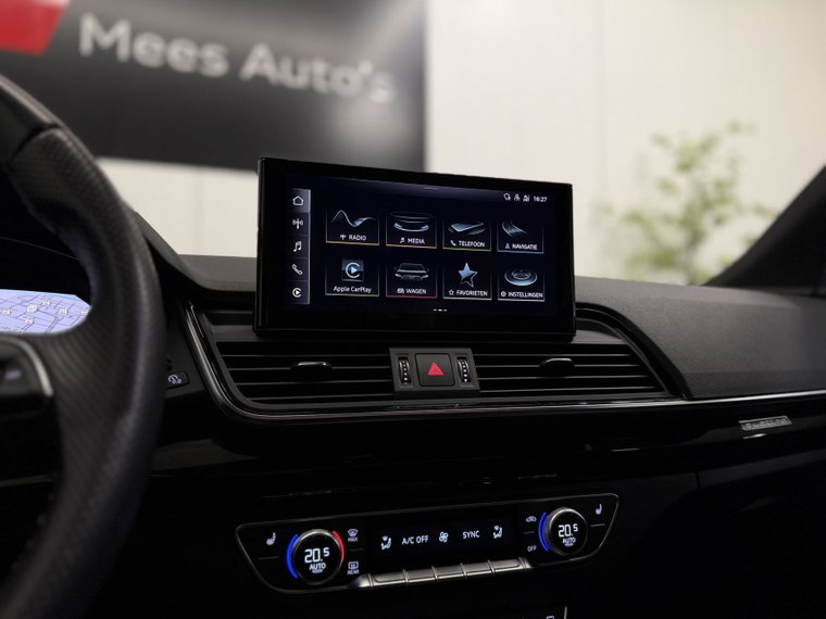 Vehicle Image 36