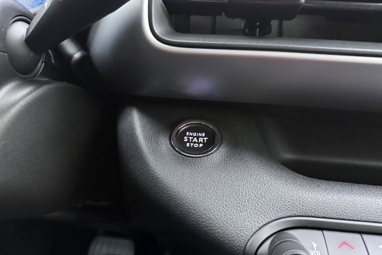 Vehicle Image 28