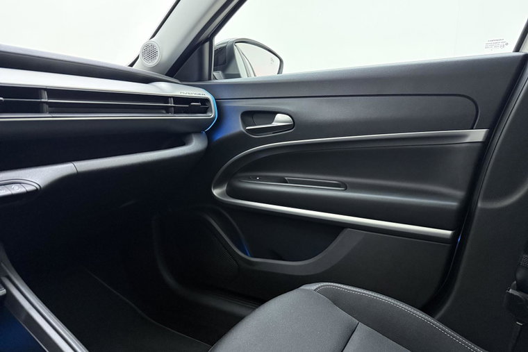Vehicle Image 31