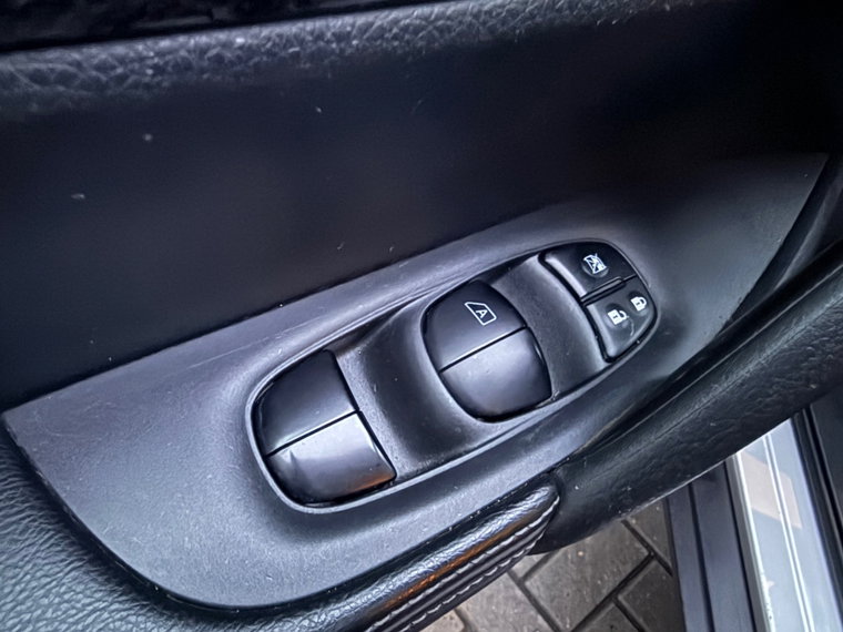 Vehicle Image 28
