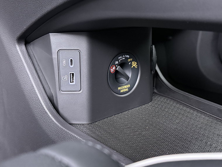 Vehicle Image 31