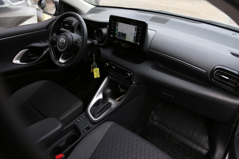 Vehicle Image 3