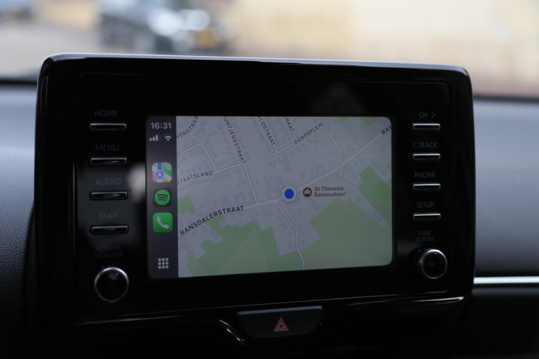Vehicle Image 6