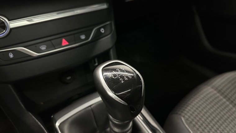Vehicle Image 39