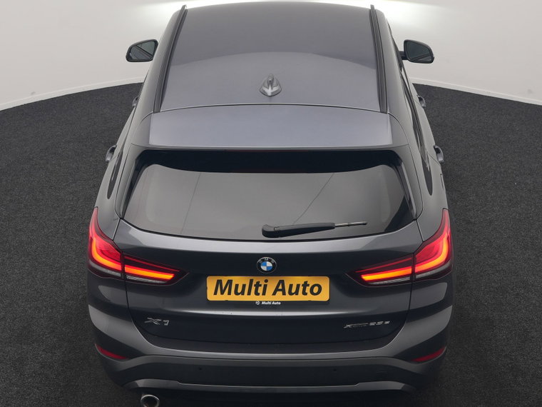 Vehicle Image 40