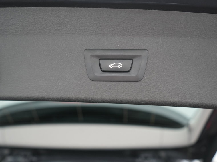 Vehicle Image 41