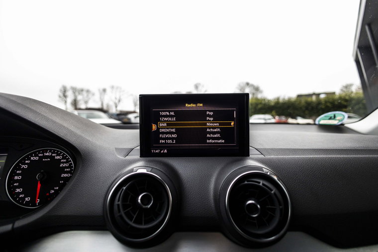 Vehicle Image 27
