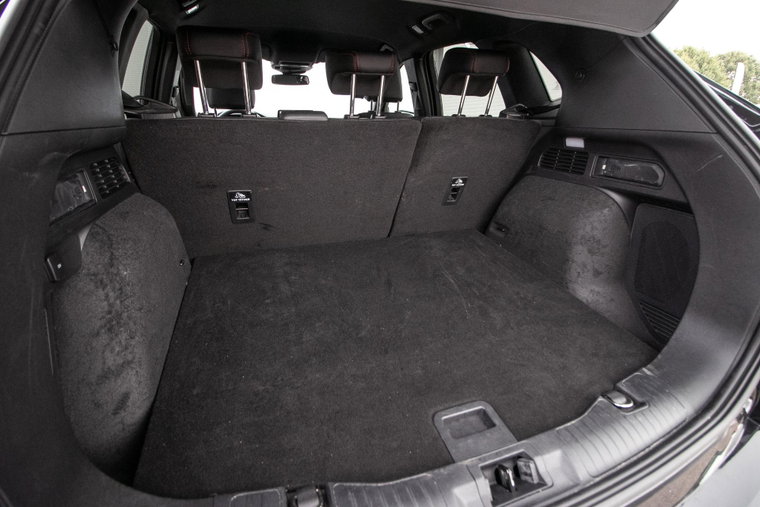 Vehicle Image 9