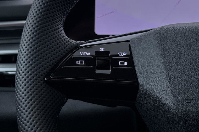 Vehicle Image 41