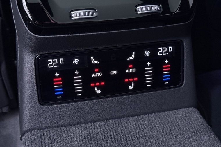 Vehicle Image 56