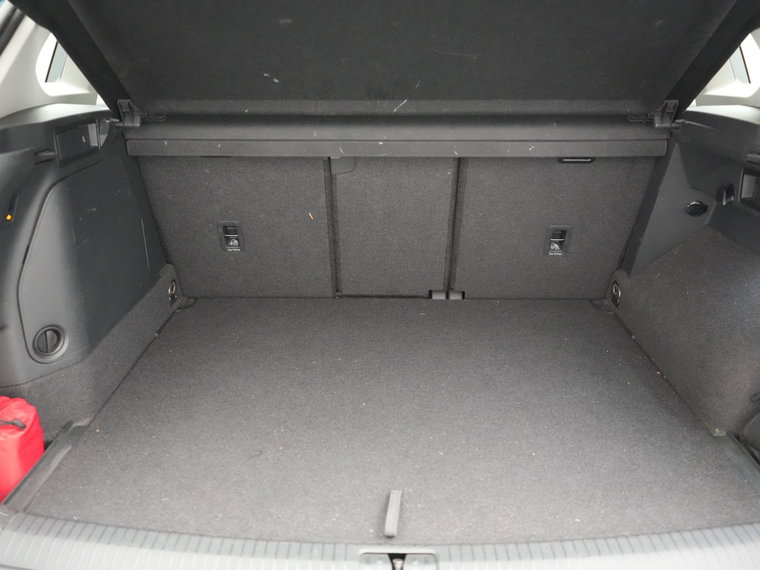 Vehicle Image 37