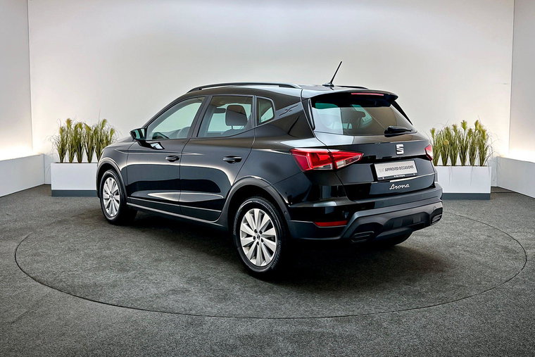 Vehicle Image 6