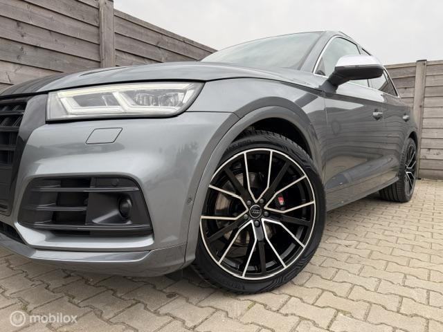 Vehicle Image 29