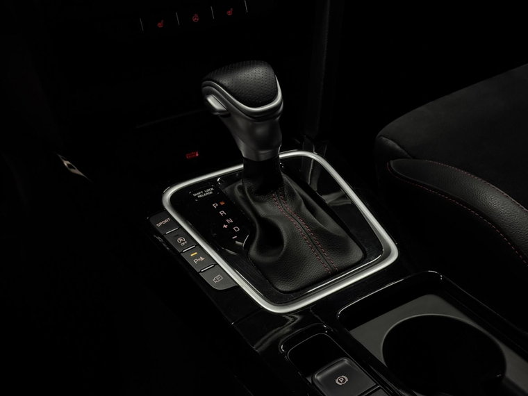Vehicle Image 22