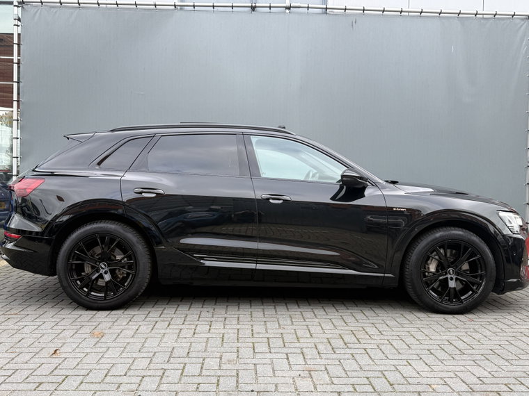 Vehicle Image 41