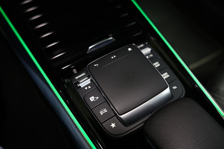 Vehicle Image 36