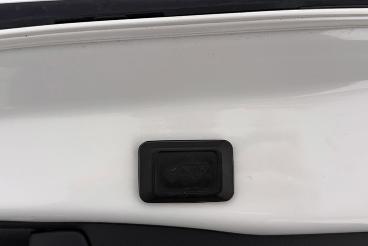 Vehicle Image 40
