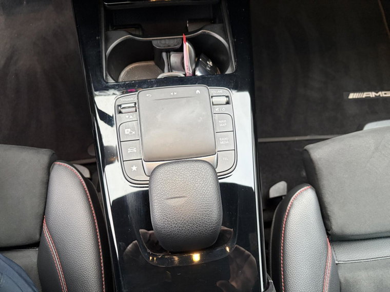 Vehicle Image 24