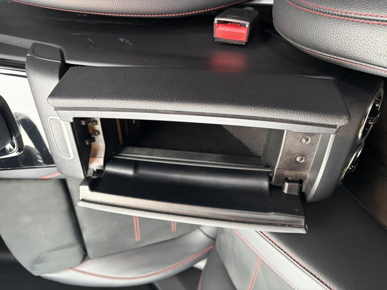 Vehicle Image 26