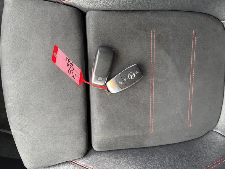 Vehicle Image 39
