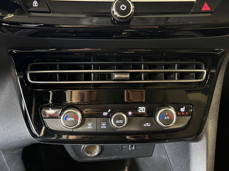 Vehicle Image 36