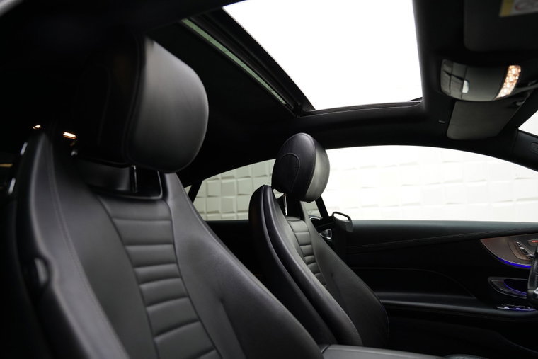 Vehicle Image 37
