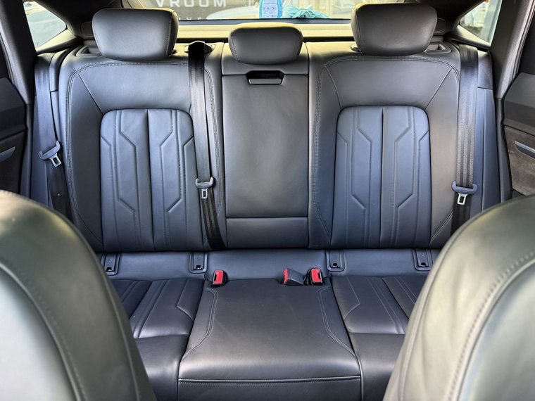Vehicle Image 36