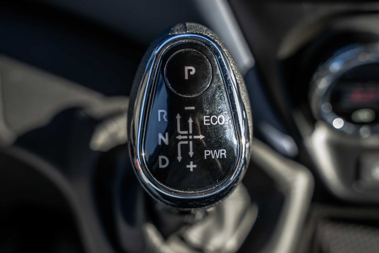 Vehicle Image 22