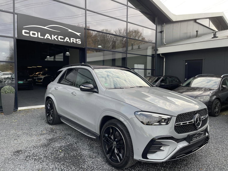 Vehicle Image 48