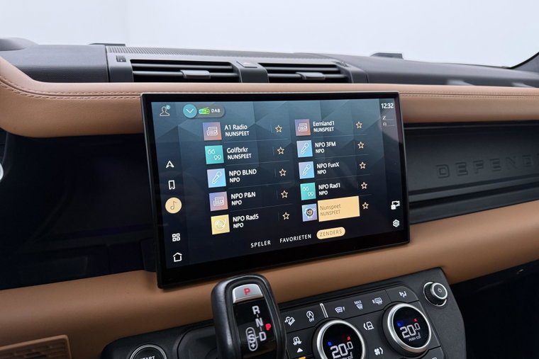 Vehicle Image 30