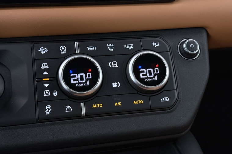 Vehicle Image 35