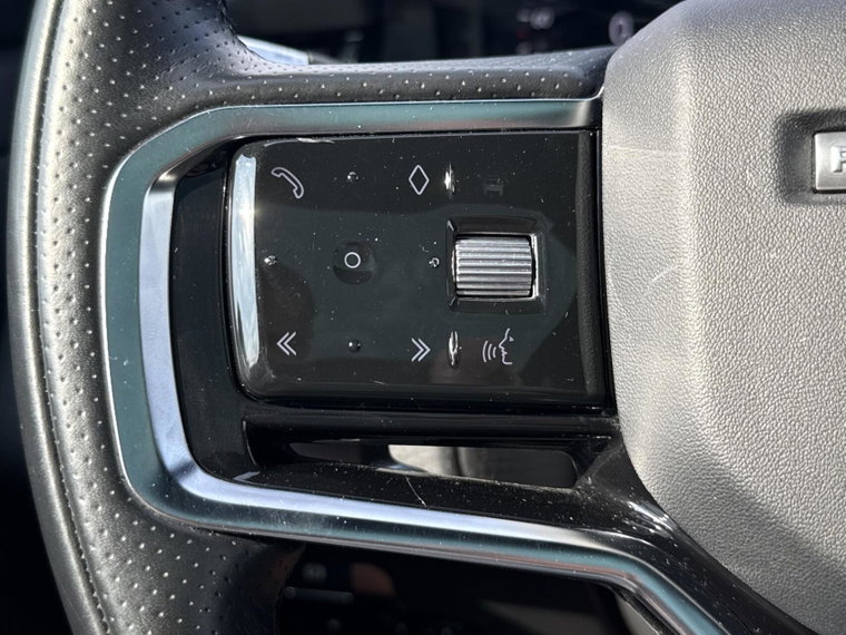 Vehicle Image 31