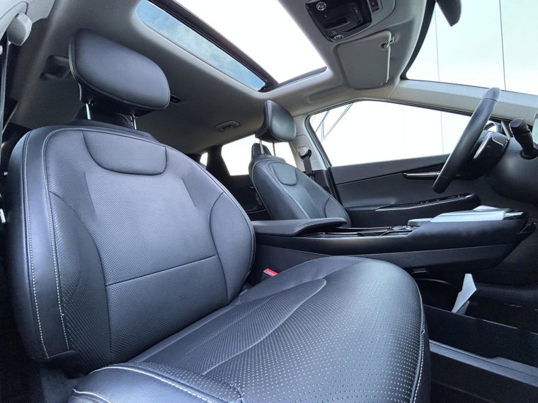 Vehicle Image 39