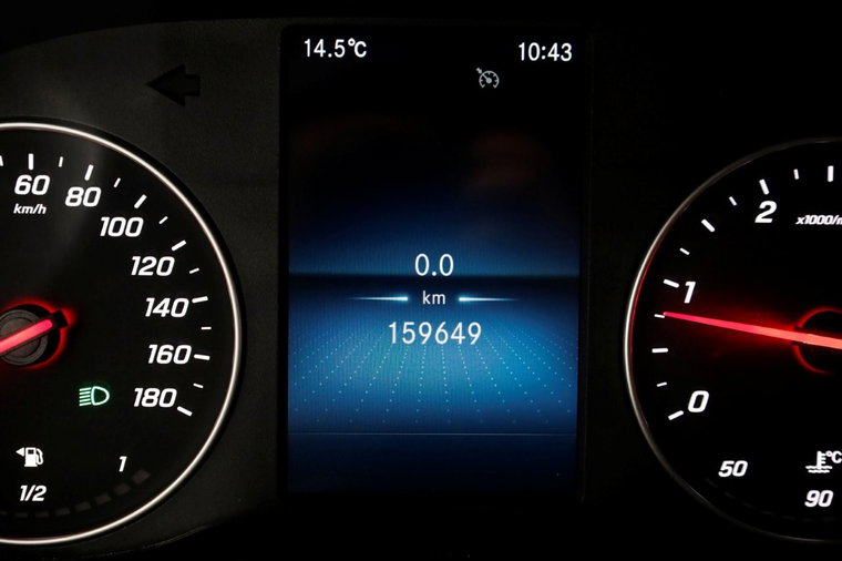 Vehicle Image 21