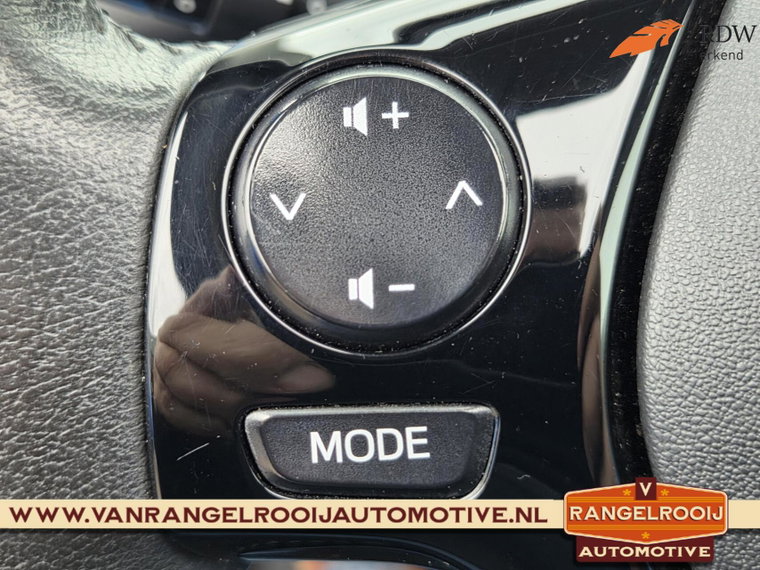 Vehicle Image 34