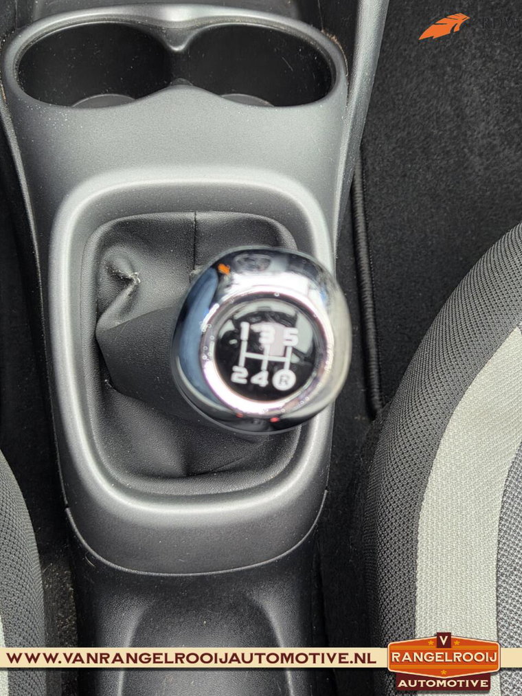 Vehicle Image 37
