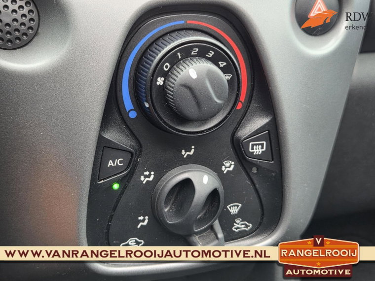 Vehicle Image 39