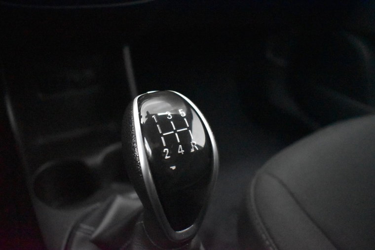 Vehicle Image 23