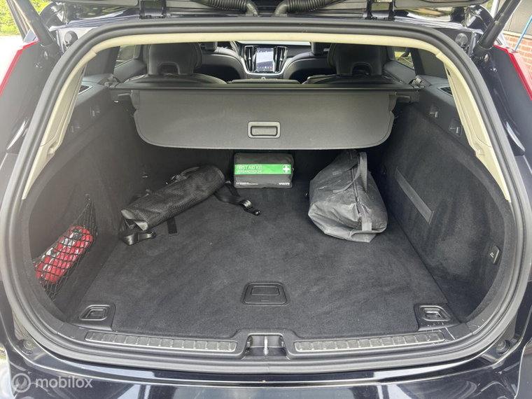 Vehicle Image 27