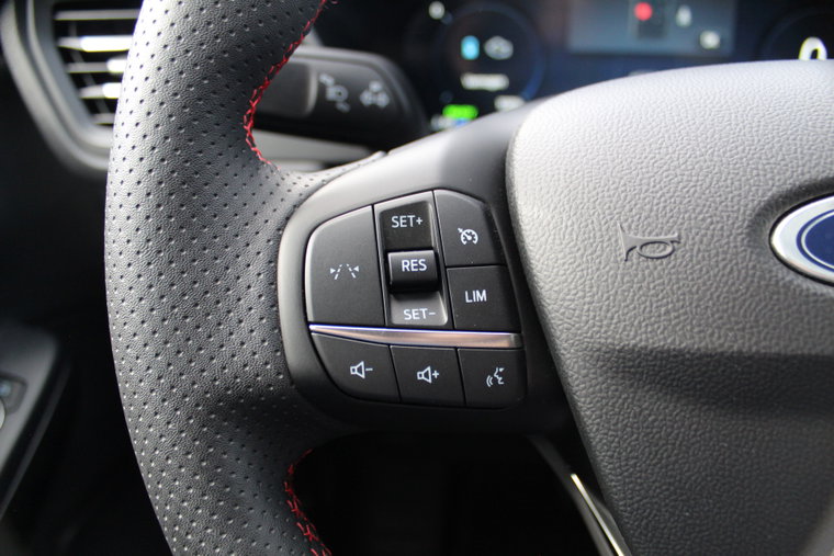 Vehicle Image 24
