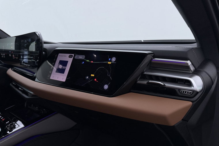 Vehicle Image 38