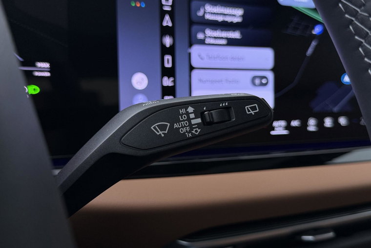 Vehicle Image 50