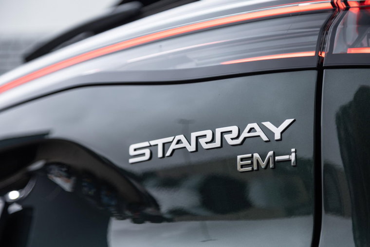 Vehicle Image 38