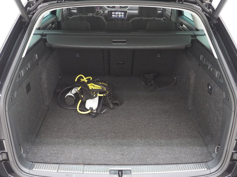 Vehicle Image 40