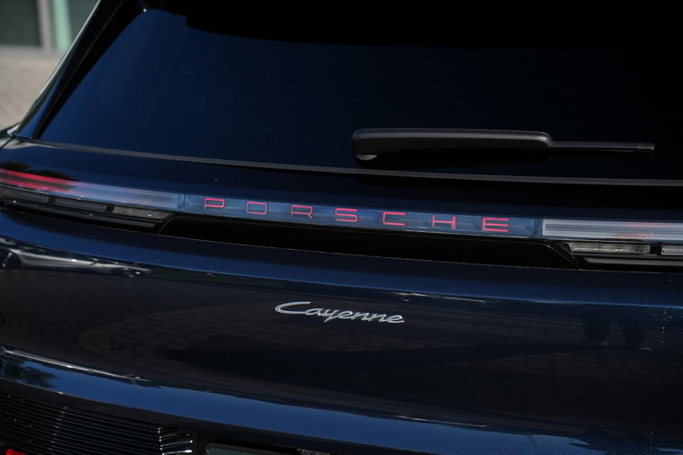 Vehicle Image 37