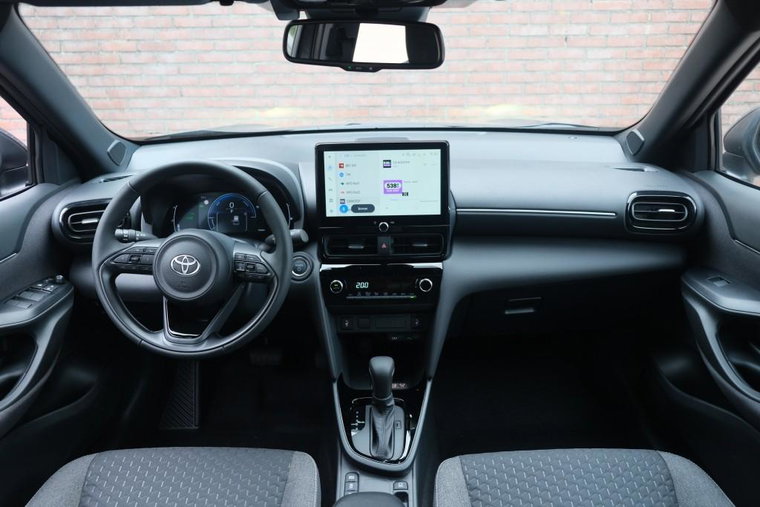Vehicle Image 7