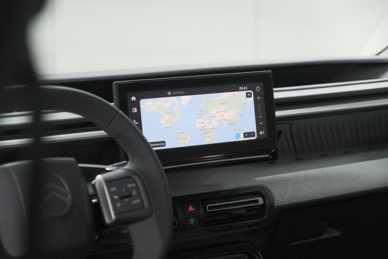 Vehicle Image 36